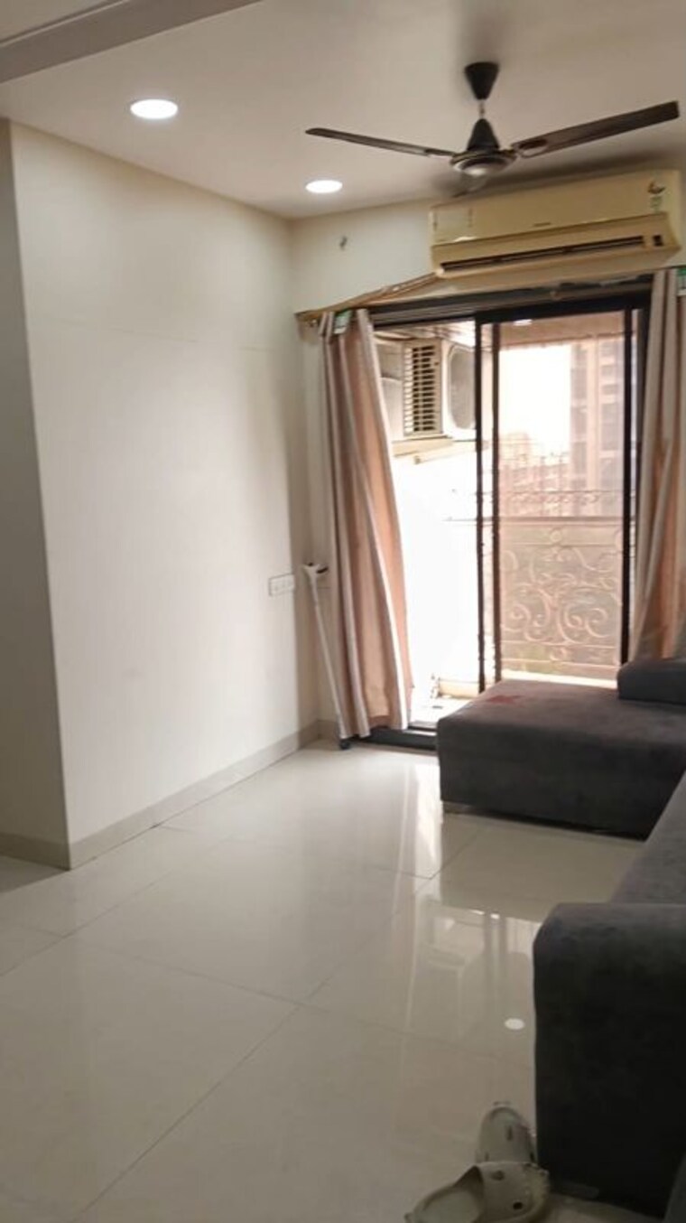 Living Room, tharwani-heritage 3 Bedroom 1600 Sq.Ft. Apartment In Kharghar Sector 7 Navi Mumbai 10311268