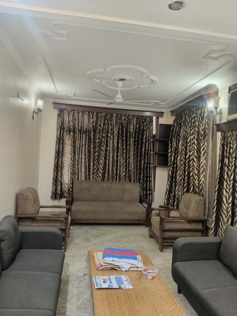 Living Room, sarita vihar 1 RK 350 Sq.Ft. Builder Floor In Sarita Vihar Delhi 10311272