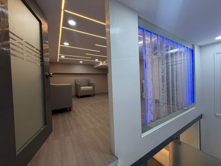 Team Area, rustomjee-eaze-zone-mall Commercial Office Space 212 Sq.Ft. In Malad West Mumbai 10311321