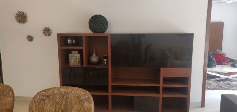 undefined, safdarjung enclave 3 Bedroom 200 Sq.Yd. Builder Floor In Safdarjung Enclave Delhi 10311324