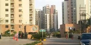1 RK Apartment For Rent in Unitech Uniworld Gardens, Sector 47