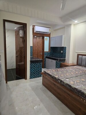 Bedroom in 1 RK Builder Floor at Kohli One Malibu Town Plot, Sector 47 – for Rent