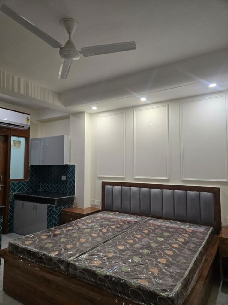 Bedroom, kohli-one-malibu-town-plot 1 RK 600 Sq.Ft. Builder Floor In Sector 47 Gurgaon 10311348