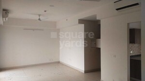 Room in 4 BHK Apartment at Puri Diplomatic Greens Phase I, Sector 111 – for Rent
