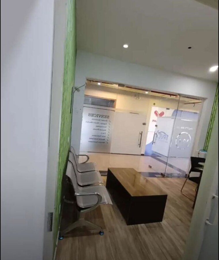 Team Area, motia-citi-royal-business-park Commercial Office Space 680 Sq.Ft. In Ambala Highway Zirakpur 10311386