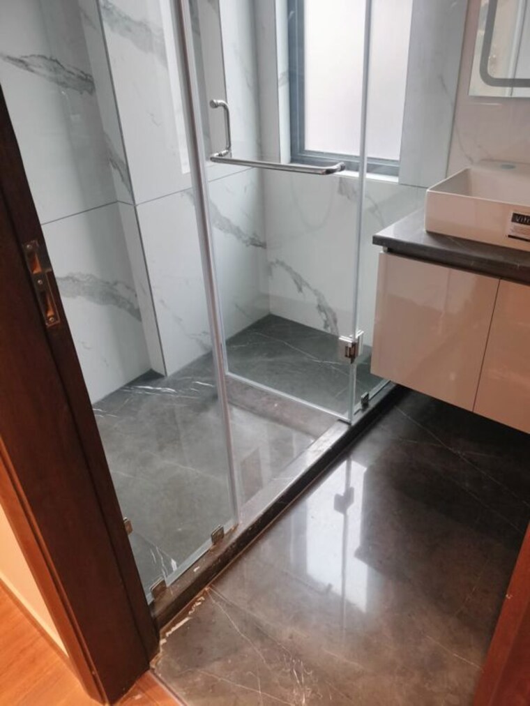 Kitchen, east of kailash 3 Bedroom 1800 Sq.Ft. Builder Floor In East Of Kailash Delhi 10311432
