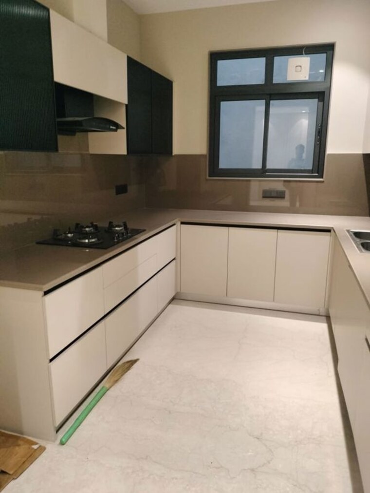 Kitchen, east of kailash 3 Bedroom 1800 Sq.Ft. Builder Floor In East Of Kailash Delhi 10311432