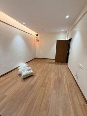 Room in 2 BHK Apartment at Mount Mary Bandra, Bandra West – for Rent