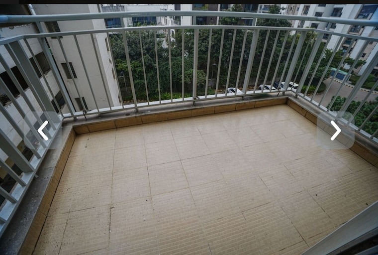 Balcony, spaze-privy 3 Bedroom 1975 Sq.Ft. Apartment In Sector 72 Gurgaon 10311431