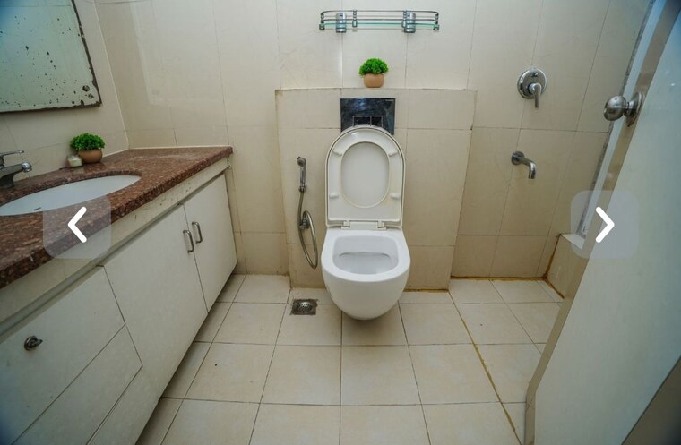 Bathroom, spaze-privy 3 Bedroom 1975 Sq.Ft. Apartment In Sector 72 Gurgaon 10311431