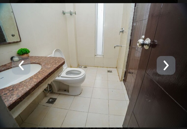Bathroom, spaze-privy 3 Bedroom 1975 Sq.Ft. Apartment In Sector 72 Gurgaon 10311431