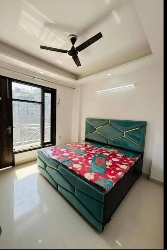 2.5 BHK 1000 Sq.Mt. Apartment in Gulmohur Garden