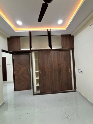 Room in 2 BHK Apartment at Ameerpet – for Rent