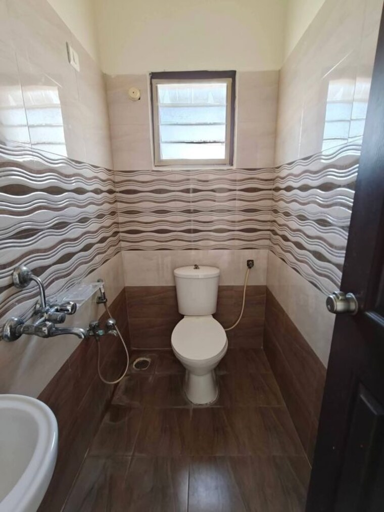 Bathroom, begumpet 1 Bedroom 550 Sq.Ft. Builder Floor In Begumpet Hyderabad 10311486