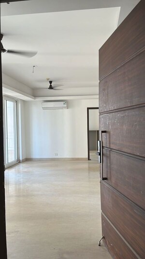 Room in 3 BHK Apartment at Puri Diplomatic Greens Phase I, Sector 111 – for Sale