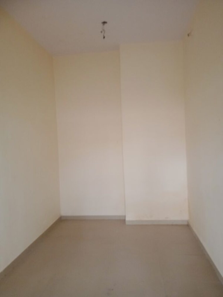 Room, adiraj-laxmi-enclave-2-and-3 Commercial Shop 2500 Sq.Ft. In Nilemore Palghar 10311508