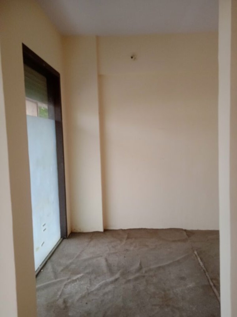 Room, adiraj-laxmi-enclave-2-and-3 Commercial Shop 2500 Sq.Ft. In Nilemore Palghar 10311508