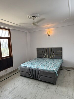 Bedroom in 3 BHK Builder Floor at Saket – for Rent
