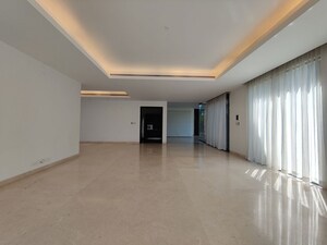 Room in 4 BHK Villa at Prestige Golfshire, Nandi Hills – for Rent