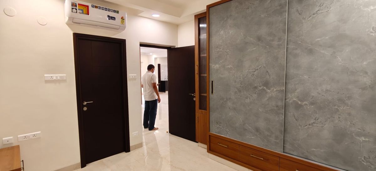 3 BHK + Pooja Room,Study Room Apartment For Rent in Niharika Skyline