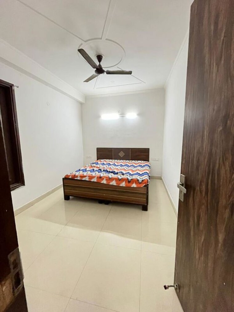 Bedroom, neb sarai 2 Bedroom 8500 Sq.Ft. Builder Floor In Neb Sarai Delhi 10311564