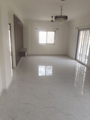 Room in 2 BHK Apartment at Krishna Residency Kadubeesanahalli, Kadubeesanahalli – for Rent