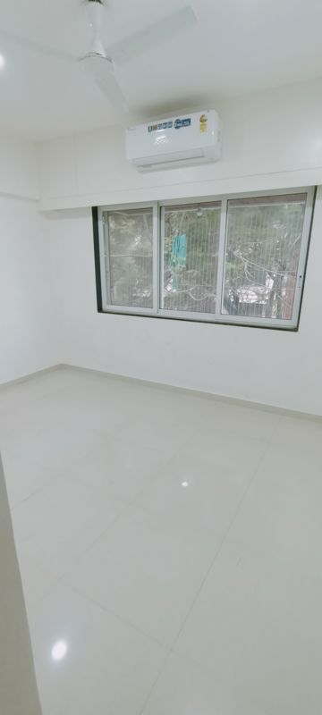2 BHK Apartment For Rent in Gardenia Apartment Santacruz