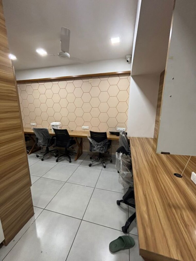 Team Area, science city Commercial Office Space in IT/SEZ 893 Sq.Ft. In Science City Ahmedabad 10311612