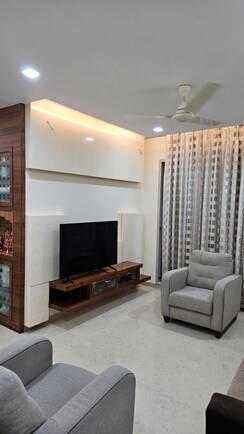 2.5 BHK + Study Room,Extra Room Apartment For Rent in Kalpataru Aura