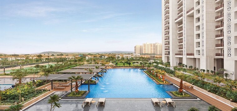 Swimming Pool, mapsko-mount-ville 3 Bedroom 1490 Sq.Ft. Apartment In Sector 79 Gurgaon 10311594