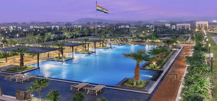 Swimming Pool, mapsko-mount-ville 3 Bedroom 1490 Sq.Ft. Apartment In Sector 79 Gurgaon 10311594