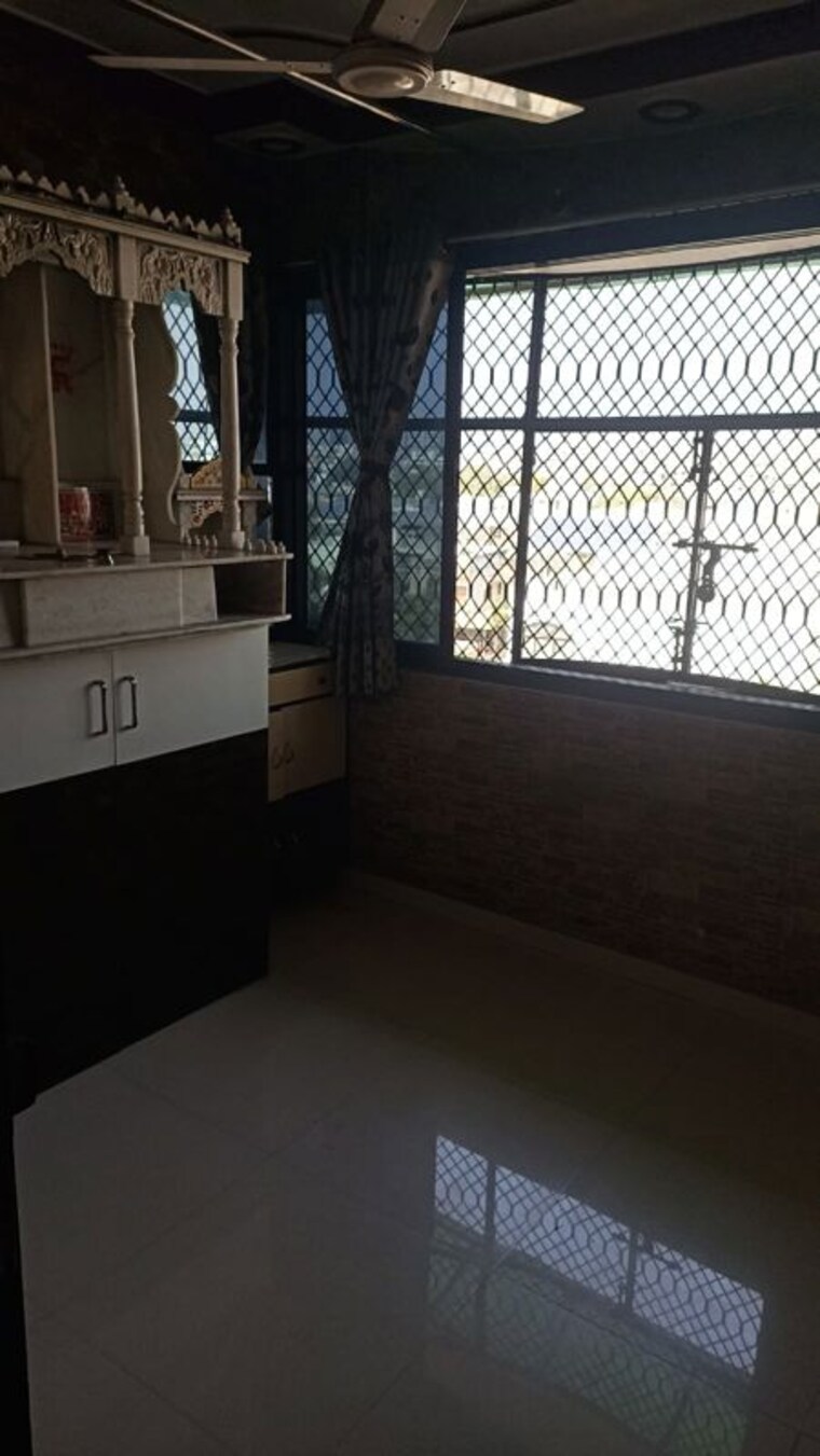 Room, jivraj park 2 Bedroom 1150 Sq.Ft. Apartment In Jivraj Park Ahmedabad 10311655