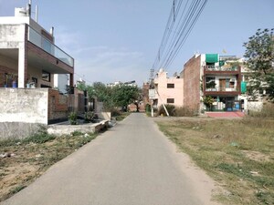  Plot For Sale in Sector 77