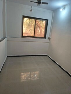 1 BHK + Store Room Apartment For Rent in Dadar East