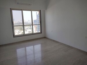 Bedroom in 3 BHK Apartment at Vile Parle West – for Rent