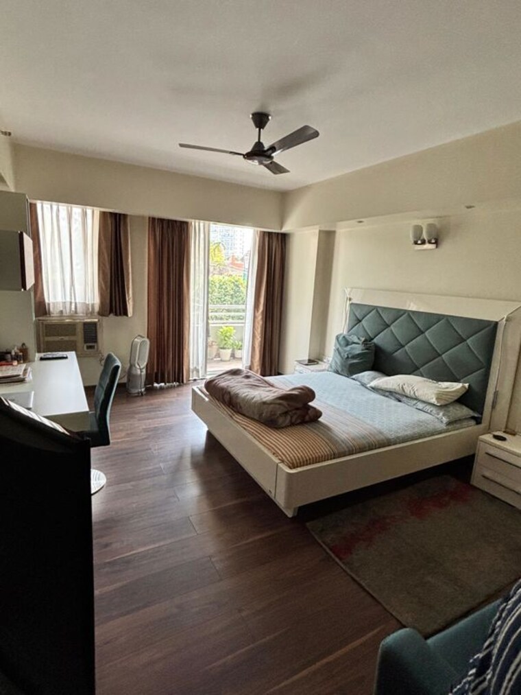 Bedroom, dlf-the-icon 4 Bedroom 2810 Sq.Ft. Apartment In Dlf Phase V Gurgaon 10311679