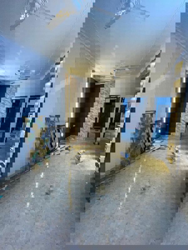 2 BHK 800 Sq.Ft. Apartment in Shree Vardhman Mantra