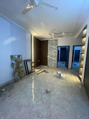 2 BHK Apartment For Rent in Shree Vardhman Mantra, Sector 67