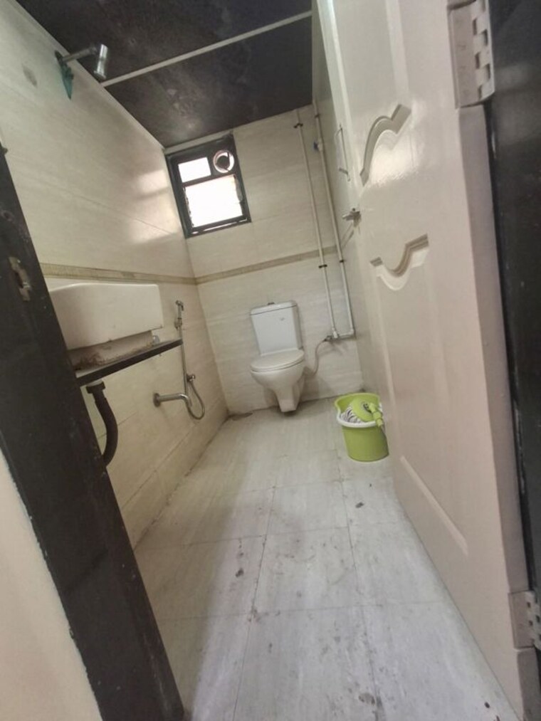 Bathroom, mahaavir-heritage 2 Bedroom 1050 Sq.Ft. Apartment In Kharghar Sector 35g Navi Mumbai 10311692