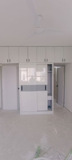 2 BHK Apartment For Rent in Pyramid Midtown