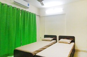 Bedroom in  Pg at Shravan Nagar – for Rent