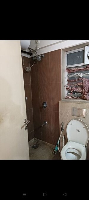 Bathroom in 1 BHK Apartment at Kalpataru Hills, Manpada – for Sale