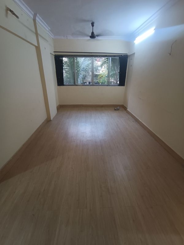 2 BHK 1050 Sq.Ft. Apartment in Atlanta CHS