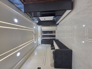 Living Room in 3 BHK Apartment at Goregaon West – for Rent