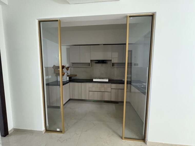Kitchen, smart-world-orchard 3.5 Bedroom 1640 Sq.Ft. Apartment In Sector 61 Gurgaon 10311768