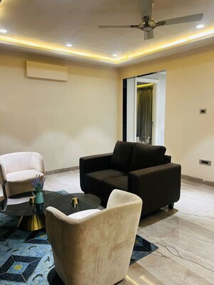 Hall in 3 BHK Apartment at Signature Global City 63A, Sector 63a – for Rent