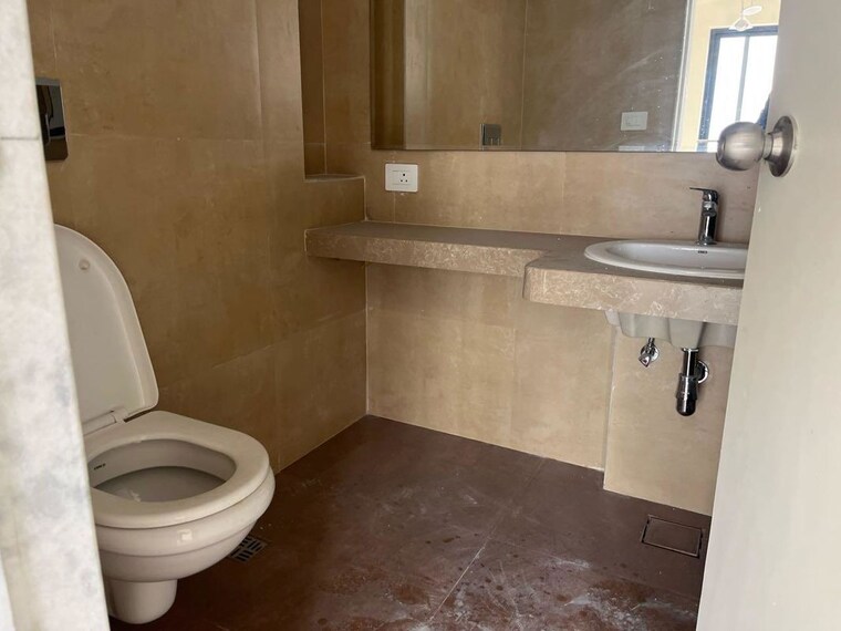 Bathroom, supreme-belmac-residences 4 Bedroom 2800 Sq.Ft. Apartment In Kalyani Nagar Pune 10311772