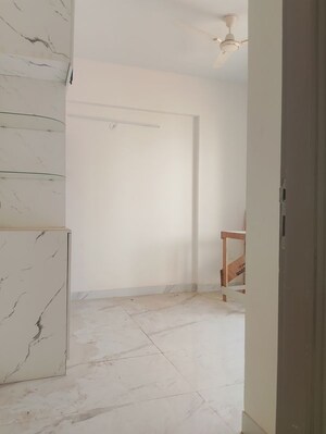 Room in 2 BHK Apartment at M3M Soulitude, Sector 89 – for Rent