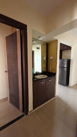  4 BHK Apartment at Unique Twins Tower CHS, Kharghar Sector 20 – for Rent