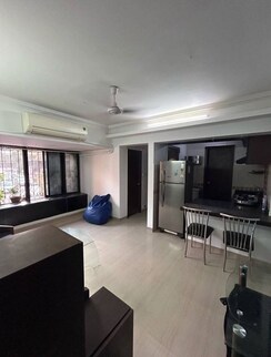 1.5 BHK + Pooja Room,Study Room,Extra Room Apartment For Rent in Ishan CHS Matunga